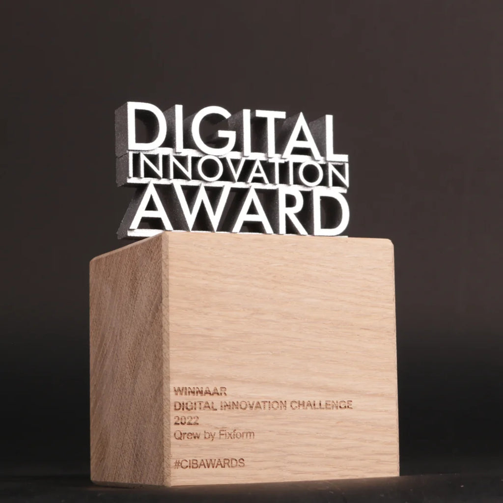 Custom Awards: Text Totem Large - Digital Innovation Award