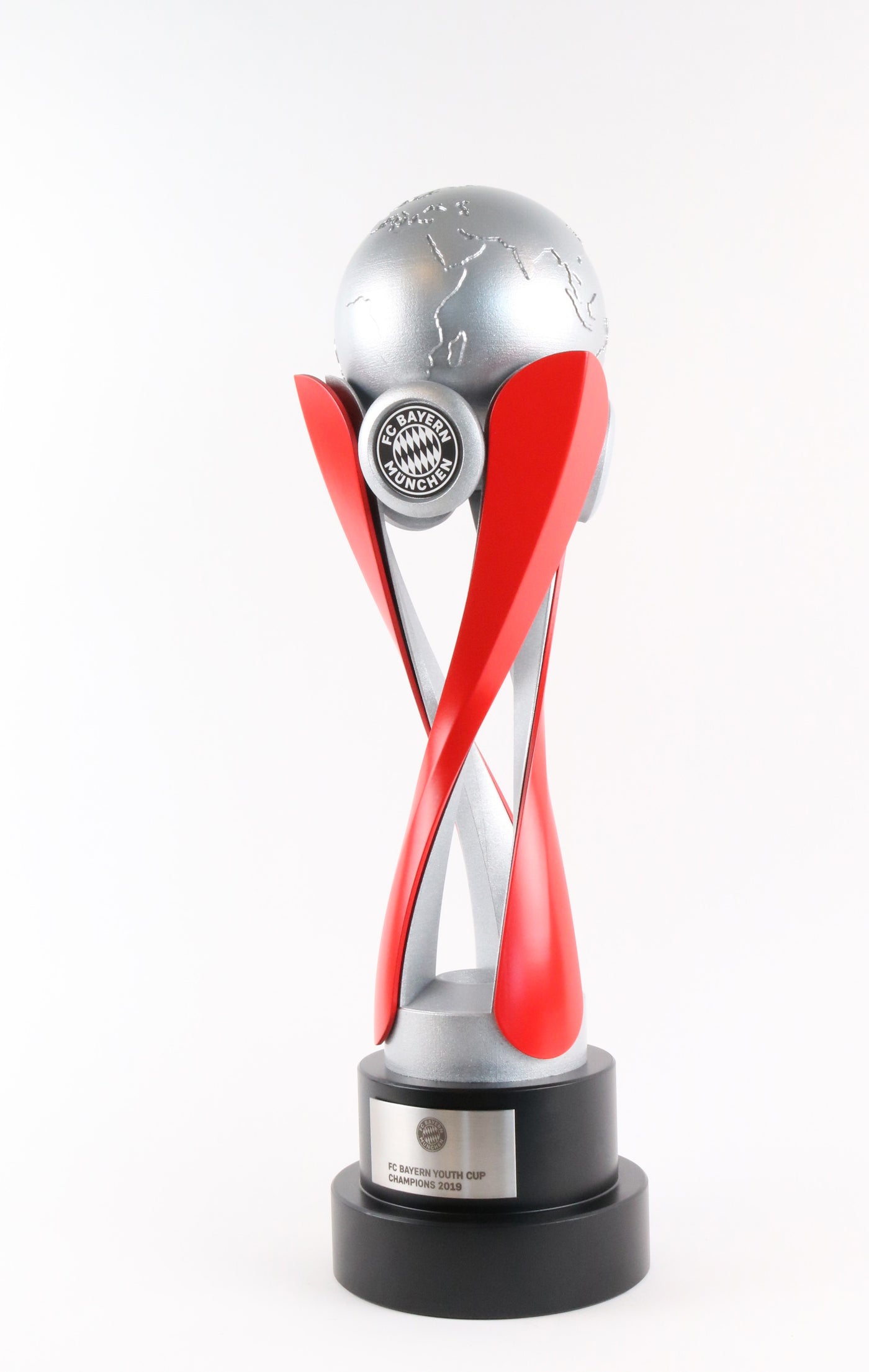 3d printed cutsom trophy with black stand for bayernn munchen