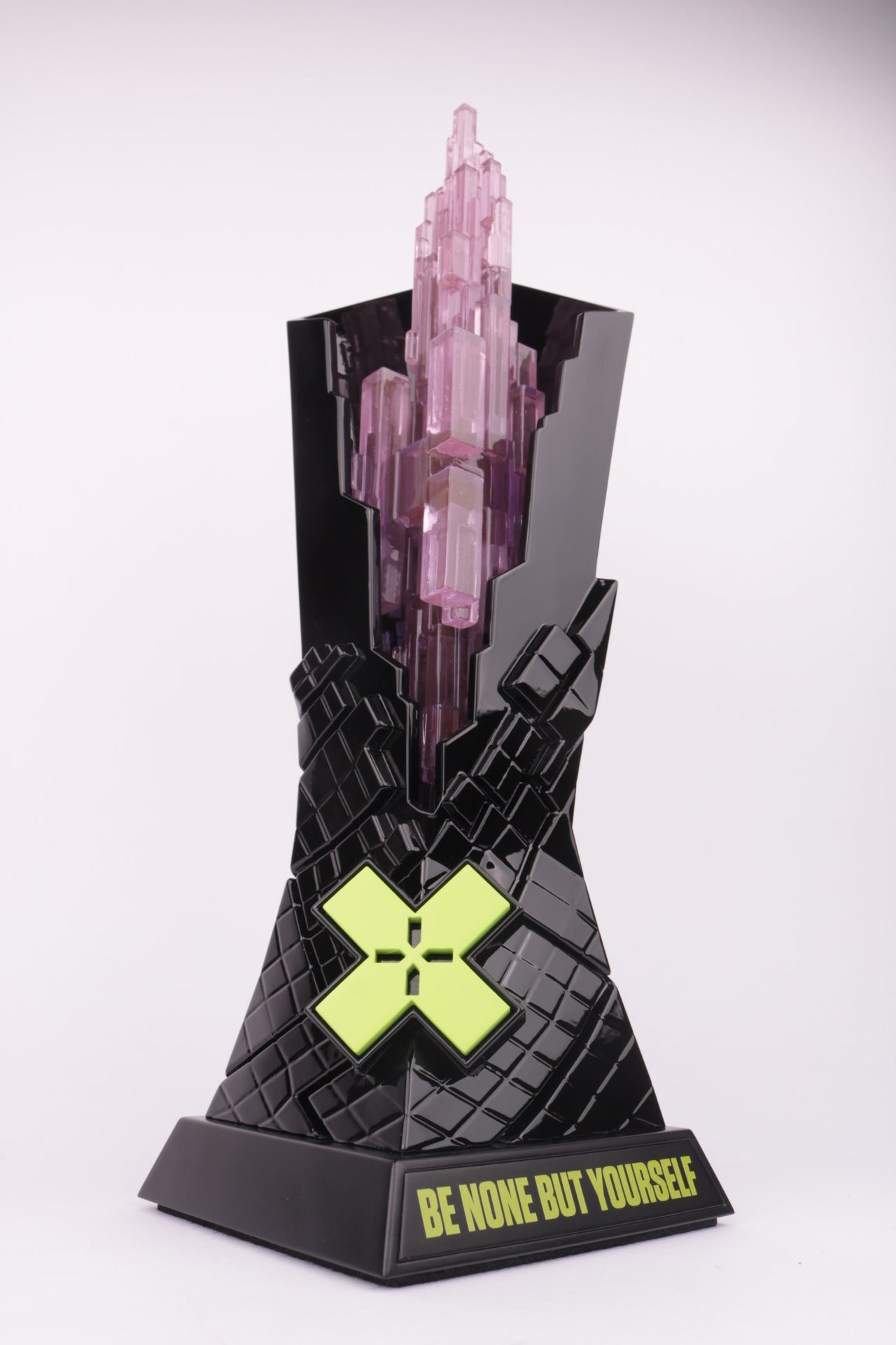 3d printed black and purple trophy for valorant