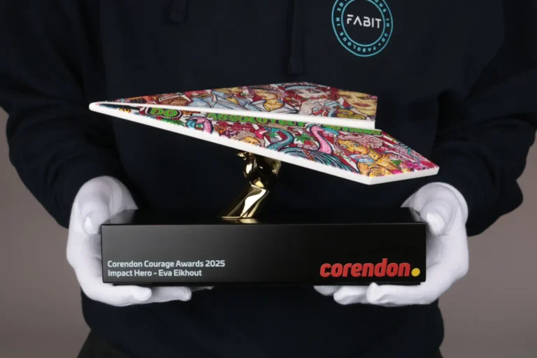 PAPERPLANE AWARD made by Fabit
