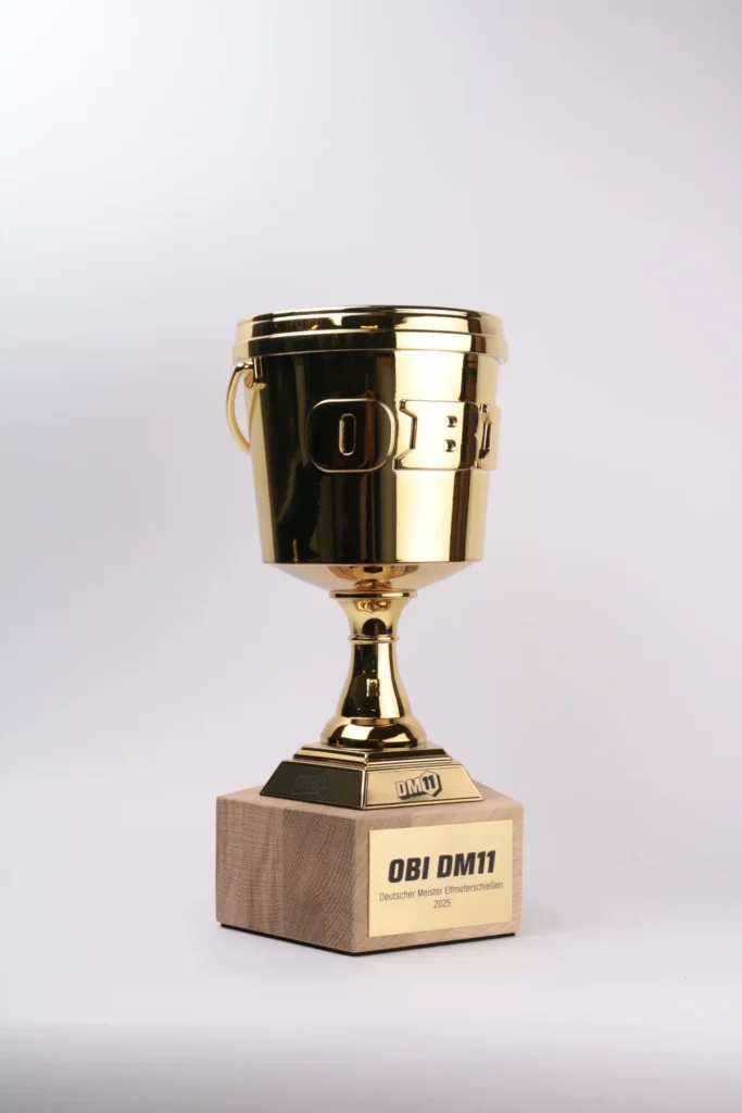 3d printed awards vs traditional trophies